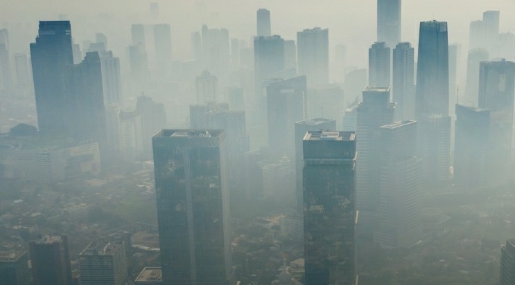 Kualitas Udara Jakarta Peringkat Keempat Terburuk di Dunia, Tetaplah Pakai Masker